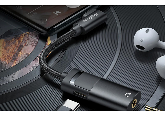 MCDODO Adaptador USB-C Macho/Fêmea para mini jack 3.5 mm CA-1880 MCDODO Adaptador USB-C Macho/Fêmea para mini jack 3.5 mm CA-1880